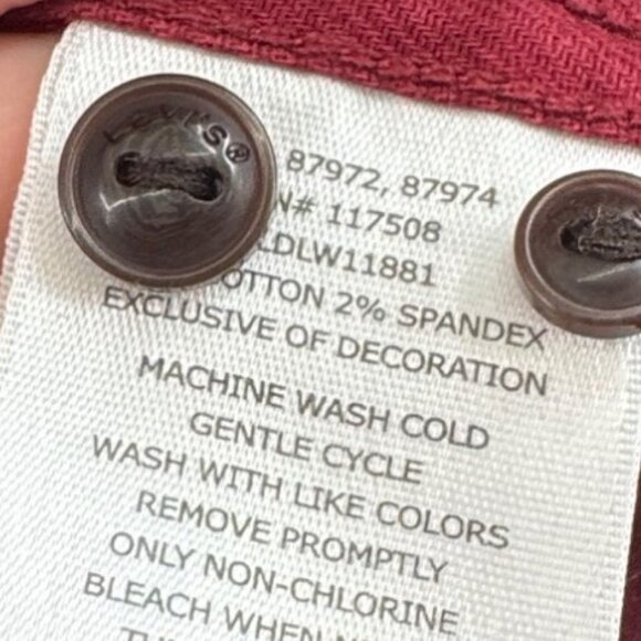 Levis Mens Red Button-Up Long Sleeve Shirt Size Large - Picture 7 of 8